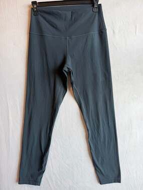 Lululemon Align High-Rise Yoga Leggings with Side Pockets